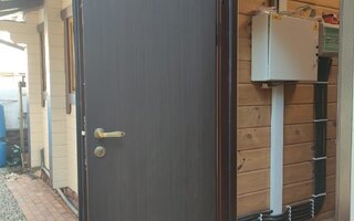 стальная входная дверь в загородный дом